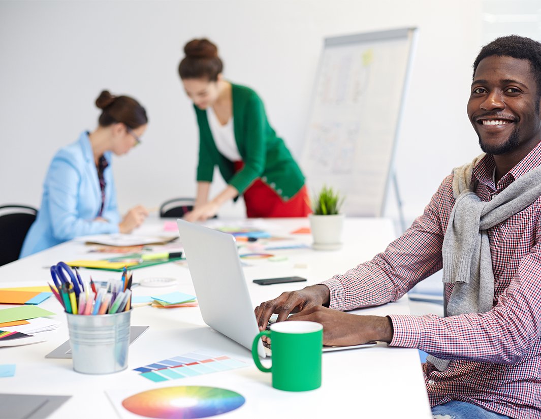 Graphic Designers In Dubai UAE